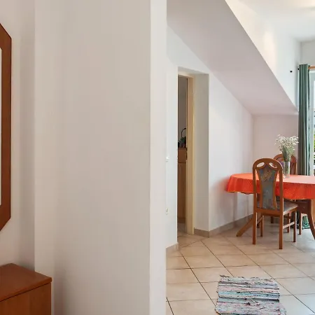 Inviting In With Patio Διαμέρισμα Viganj